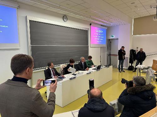 Momenti della presentazione dei due nuovi laboratori di fisica quantistica all'Università di Trieste