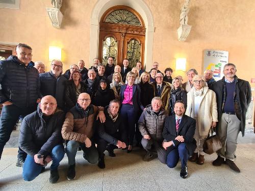 Gli assessori Zilli e Amirante con gli amministratori dei Comuni coinvolti nei progetti sovracomunali del Pordenonese