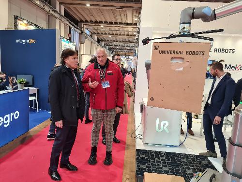 L'assessore Sergio Emidio Bini visita SamuExpo in Fiera a Pordenone con il presidente di Pn Fiere Renato Pujatti.