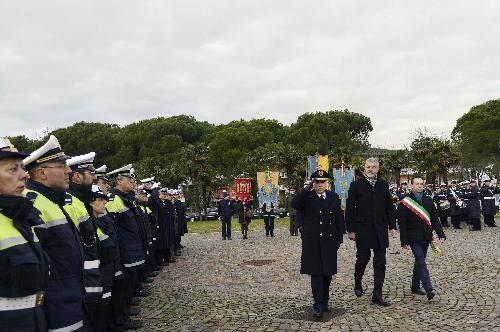 Sergio Abbate (Comandante Corpo Polizia Municipale e direttore di Area Polizia Locale e Sicurezza Trieste), Paolo Panontin (Assessore regionale Funzione pubblica e Autonomie locali) e Luca Fanotto (Sindaco Lignano Sabbiadoro) alla VI Giornata della Polizia Locale del FVG - Lignano Sabbiadoro 20/01/2015