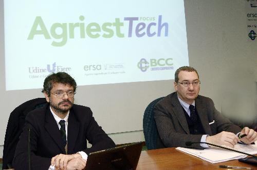 Andrea Segrè (Università Bologna) e Sergio Bolzonello (Vicepresidente Regione FVG e assessore Risorse agricole e forestali) al convegno "Irrigazione, tecnologia e sostenibilità per l'agricoltura dei prossimi 50 anni" di apertura di "Agriest Tech Focus" - Udine 22/01/2015