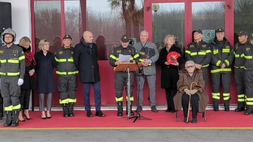 L'assessore Barbara Zilli a Udine durante la cerimonia a memoria dei Martiri delle Foibe e di Arnaldo Harzarich nella sede del Comando dei Vigili del fuoco di Udine