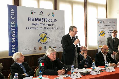 Sergio Bolzonello (Vicepresidente Regione FVG) alla presentazione della FIS Master Cup Piancavallo 2015 "Trofeo Città di Sacile" - Sacile 07/02/2015 (Foto Stefano De Zotti Cosmofoto Sacile)