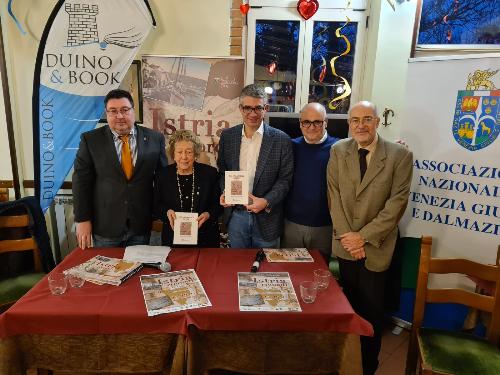 Nella foto: da sinistra a destra, Massimo Romita, Erminia Dionis Bernobi, Pierpaolo Roberti, Renzo Codarin, Giorgio Perini