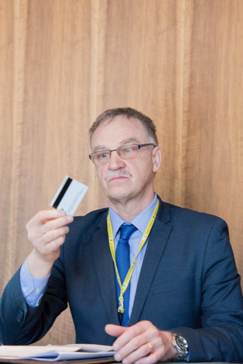 Maurizio Fermeglia (Rettore Università Trieste) alla firma della Convenzione Quadro tra Regione Friuli Venezia Giulia, Università, SISSA e Insiel S.p.A. - Trieste 17/02/2015