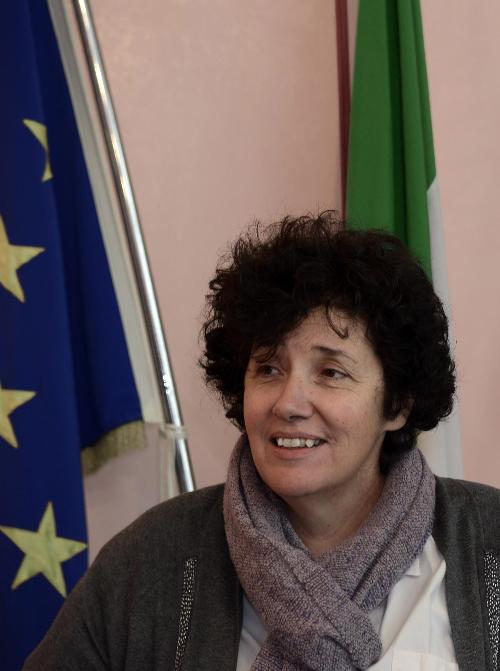 Loredana Panariti (Assessore regionale Lavoro) all'incontro con i rappresentanti delle istituzioni, dei sindacati e delle categorie economiche per il rilancio economico dell'Isontino, nella sede della Regione FVG - Gorizia 25/02/2015
