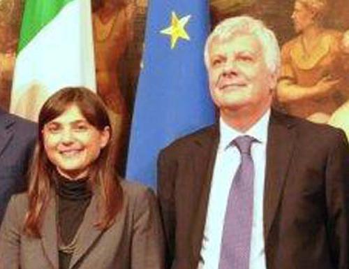 Debora Serracchiani (Presidente Regione Friuli Venezia Giulia) e Gian Luca Galletti (Ministro Ambiente e Tutela Territorio e Mare) in una foto d'archivio