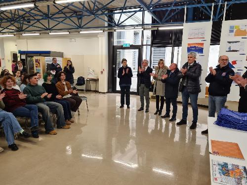 L'incontro al Liceo artistico "Galvani" di Cordenons per la presentazione del calendario 2024 della Protezione civile regionale.