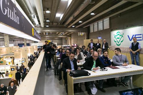 Stand del Friuli Venezia Giulia al quarantanovesimo Vinitaly - Verona 23/03/2015