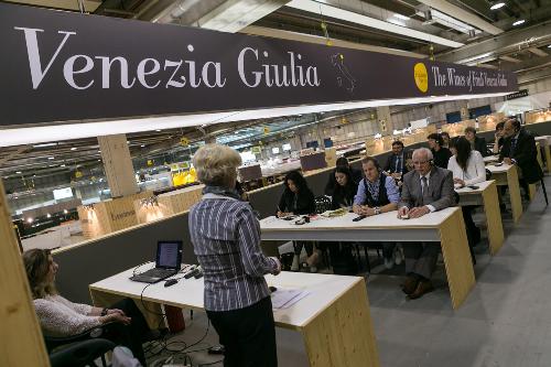 Stand del Friuli Venezia Giulia al quarantanovesimo Vinitaly - Verona 23/03/2015