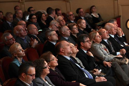 Francesca Adelaide Garufi (Prefetto Trieste), Roberto Cosolini (Sindaco Trieste), Maria Teresa Bassa Poropat (Presidente Provincia Trieste) e Francesco Peroni (Assessore regionale Finanze, Patrimonio, Coordinamento e Programmazione Politiche economiche e comunitarie) al convegno "Trieste città europea: la via per crescere", al Teatro Giuseppe Verdi - Trieste 28/03/2015