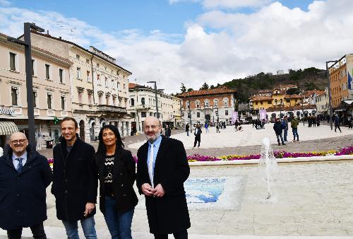 Da sinistra: l'assessore regionale Sebastiano Callari, il governatore Massimiliano Fedriga, il sindaco Anna Maria Cisint e il prefetto Raffaele Ricciardi