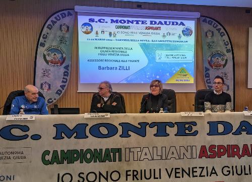 L'assessore Zilli interviene alla presentazione dei Campionati italiani aspiranti under 18 di sci alpino 