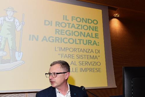 L'assessore Stefano Zannier interviene al convegno dedicato al Fondo di rotazione regionale in agricoltura
