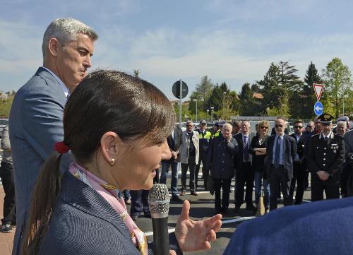 Debora Serracchiani (Presidente Regione Friuli Venezia Giulia) all'inaugurazione del parcheggio esterno dell'Ospedale - San Vito al Tagliamento 21/04/2015