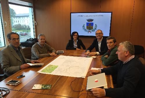 Sara Vito (Assessore regionale Ambiente ed Energia) incontra il sindaco Gianluca Maiarelli e altri amministratori locali - Tavagnacco 27/04/2015 (Foto Comune Tavagnacco)