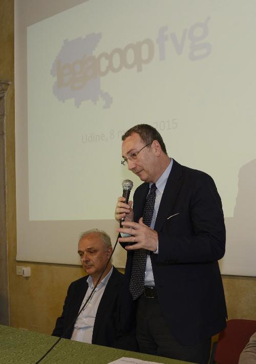 Enzo Gasparutti (Presidente Legacoop FVG) e Sergio Bolzonello (Vicepresidente Regione FVG e assessore Attività produttive) - Udine 08/05/2015