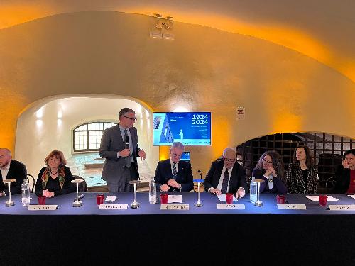 L'assessore regionale alle Autonomie locali Pierpaolo Roberti al Bastione Fiorito del castello di San Giusto a Trieste all'inaugurazione della mostra "1924-2024 Un secolo di storia dell'Università degli studi di Trieste. Immagini e documenti"