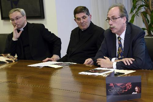 Alessio Geretti (Curatore mostra), Angelo Zanello (Presidente Comitato San Floriano) e Gianni Torrenti (Assessore regionale Cultura) alla presentazione della mostra "L'Ultima Creatura. L'idea divina del femminile" (Illegio, 17 maggio - 4 ottobre 2015) - Udine 14/05/2015