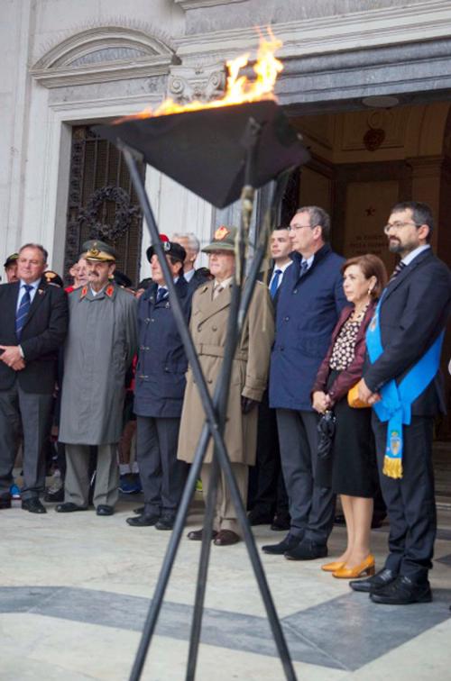 Sergio Bolzonello (Vicepresidente Regione FVG) alla cerimonia solenne in onore ai Caduti al Tempietto di piazza Libertà - Udine 22/05/2015