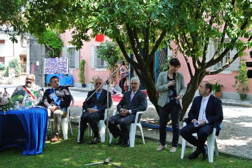 Debora Serracchiani (Presidente Regione Friuli Venezia Giulia) all'inaugurazione dei lavori di ristrutturazione di un asilo nido integrato alla scuola dell'infanzia - Joannis di Aiello del Friuli 30/05/2015