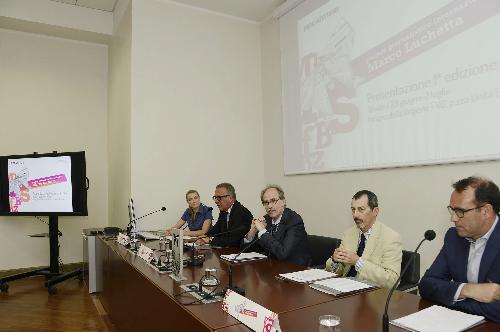 Gianni Torrenti (Assessore regionale Cultura, Sport e Solidarietà) alla presentazione della prima edizione di "L.ink" (Premio Luchetta incontra) - Trieste 08/06/2015