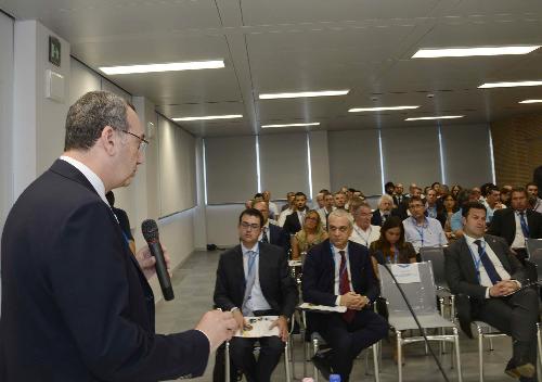 Sergio Bolzonello (Vicepresidente Regione FVG e assessore Attività produttive) all'inaugurazione dei Nuovi Impianti di Produzione di Ossigeno Gassoso presso Ferriere Nord S.p.A. - Osoppo 12/06/2015