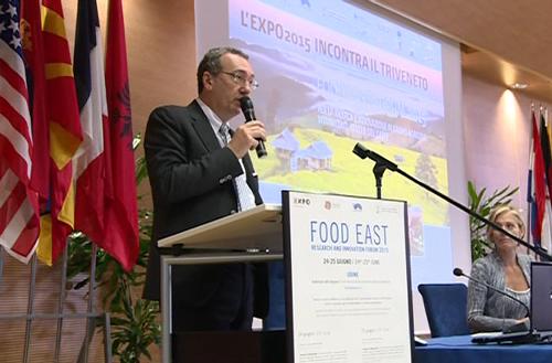 Sergio Bolzonello (Vicepresidente Regione FVG e assessore Attività produttive, Cooperazione e Turismo) al Food East Research and Innovation Forum 2015 - Udine 24/06/2015