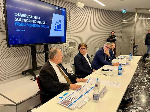 L'assessore regionale alle Attività produttive e Turismo Sergio Emidio Bini in occasione della presentazione del secondo Osservatorio sull'economia del Friuli Venezia Giulia.