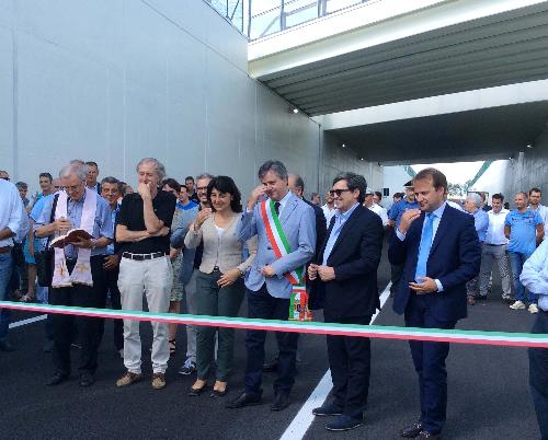 Mariagrazia Santoro (Assessore regionale Infrastrutture e Mobilità) all'inaugurazione dei lavori del II lotto della Variante alla strada regionale 352 "di Grado" - Cervignano del Friuli 28/07/2015