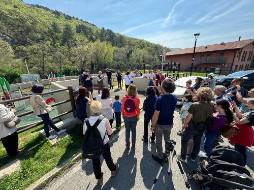 I partecipanti all'evento hanno assistito anche alla liberazione di alcuni esemplari di avifauna all'esterno del Centro visite di San Dorligo della Valle - Dolina. 