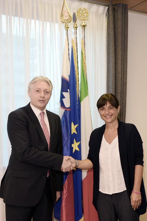 Iztok Mirosic (ambasciatore sloveno in Italia) e Debora Serracchiani (presidente Friuli Venezia Giulia) – Udine 11/08/2015