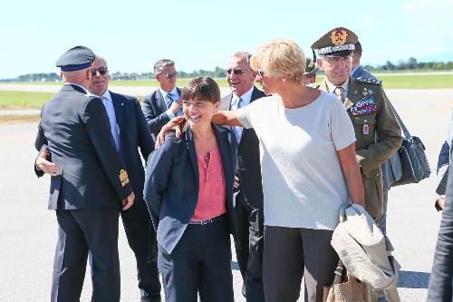 Debora Serracchiani (Presidente Regione Friuli Venezia Giulia) e Roberta Pinotti (Ministro Difesa) alla celebrazione del 55° anniversario della Pattuglia Acrobatica Nazionale (PAN) "Frecce Tricolori" - Base Aerea Militare di Rivolto 06/09/2015