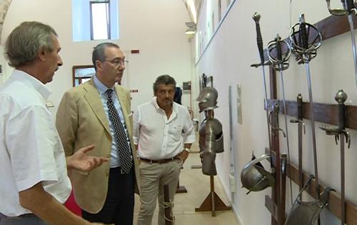 Sergio Bolzonello (Vicepresidente Regione FVG e assessore Attività produttive) visita la mostra storica della rievocazione "A.D. 1615 Palma alle armi", allestita alla polveriera di contrada Garzoni - Palmanova 04/09/2015