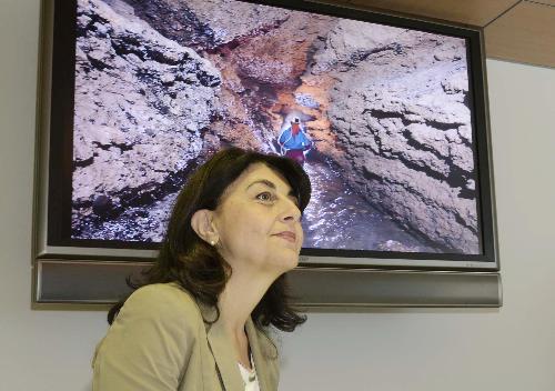 Mariagrazia Santoro (Assessore regionale Pianificazione territoriale) al Tavolo di lavoro "Costruire insieme un nuovo catasto regionale", propedeutico alla predisposizione del disegno di legge sulla "Tutela e valorizzazione del patrimonio geologico e speleologico regionale" - Udine 07/09/2015