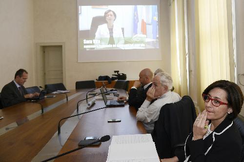 Sara Vito (Assessore regionale Ambiente ed Energia) al primo dei quattro incontri di presentazione del Piano Energetico Regionale (P.E.R.) - Trieste 145/09/2015