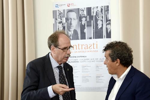 Gianni Torrenti (Assessore regionale Cultura) e Francesco Martines (Sindaco Palmanova) alla presentazione della stagione sinfonica della Mitteleuropa Orchestra "Contrasti, '900 - un secolo di musica" - Palmanova 16/09/2015