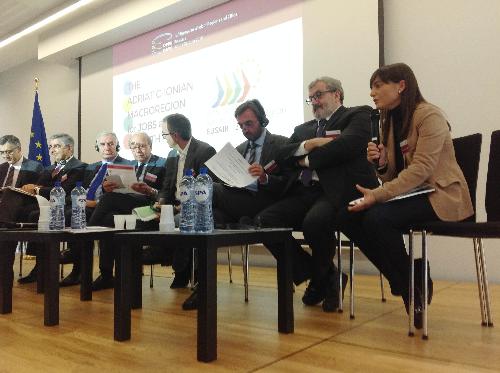 Debora Serracchiani (Presidente Regione Friuli Venezia Giulia) al convegno sulla Strategia Adriatico-Ionica (EUSAIR) - Bruxelles 15/10/2015