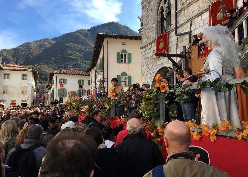 Debora Serracchiani (Presidente Regione Friuli Venezia Giulia) alla Festa della Zucca - Venzone 25/10/2015