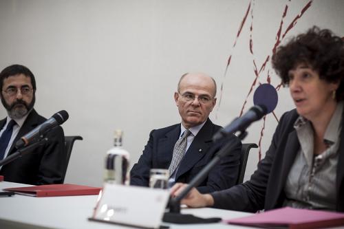 Fernando Quevedo (Direttore ICTP), Mario Greco (Group ceo Generali) e Loredana Panariti (Assessore regionale Ricerca e Università) al Tavolo dell'accordo siglato tra il Gruppo Generali e The "Abdus Salam" International Centre for Theoretical Physics (ICTP) [Centro internazionale di Fisica teorica] - Trieste 29/10/2015 (Foto Giuliano Koren Gruppo Generali)