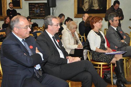 Marco Tullio Petrangelo (Direttore generale TurismoFVG) e Sergio Bolzonello (Vicepresidente Regione FVG e assessore Attività produttive, Cooperazione e Turismo) alla conferenza stampa per il riconoscimento dell'inserimento del FVG nella guida di Lonely Planet "Best in Travel 2016", nella Pinacoteca dei Musei Capitolini in Campidoglio - Roma 03/11/2015