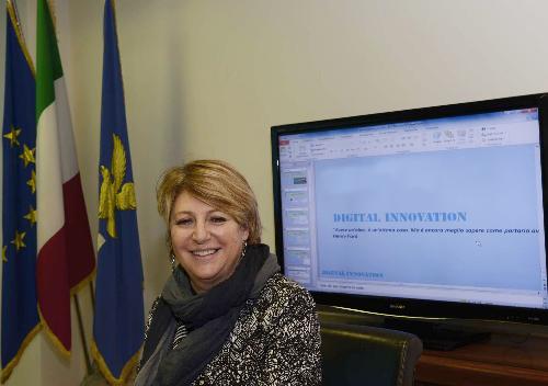 Maria Sandra Telesca (Assessore regionale Salute) alla presentazione del nuovo servizio di prenotazione on line delle prestazioni sanitarie dei servizi ambulatoriali - Udine 05/11/2015