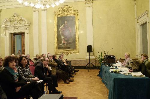 Gli assessori regionali Loredana Panariti (Lavoro), Mariagrazia Santoro (Edilizia) e Gianni Torrenti (Sport) al convegno "Invecchiamento attivo: un'opportunità per il FVG. Linee strategiche per la programmazione triennale", nella sede della Regione in piazza Unità - Trieste 23/11/2015