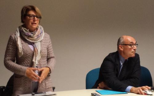 Maria Sandra Telesca (Assessore regionale Salute) e Giovanni Pilati (Direttore AAS n. 2 Bassa Friulana-Isontina) all'inaugurazione dei servizi di dialisi e riabilitazione all'Ospedale - Latisana 01/12/2015