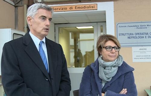 Paolo Bordon (Direttore generale Azienda Assistenza Sanitaria n. 5 "Friuli Occidentale") e Maria Sandra Telesca (Assessore regionale Salute) all'inaugurazione di una prima parte di lavori di ristrutturazione dell'Ospedale - Maniago 09/12/2015