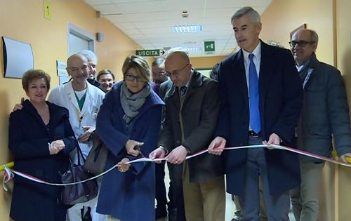 Maria Sandra Telesca (Assessore regionale Salute) e Paolo Bordon (Direttore generale Azienda Assistenza Sanitaria n. 5 "Friuli Occidentale") all'inaugurazione dei lavori di ampliamento di servizi dell'Ospedale - Spilimbergo 09/12/2015