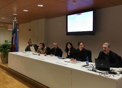 Mariagrazia Santoro (Assessore regionale Pianificazione territoriale) al primo Forum dedicato alla discussione delle Linee guida per il disegno di legge (ddl) sulla Rete Ecologica Regionale - Udine 10/12/2015