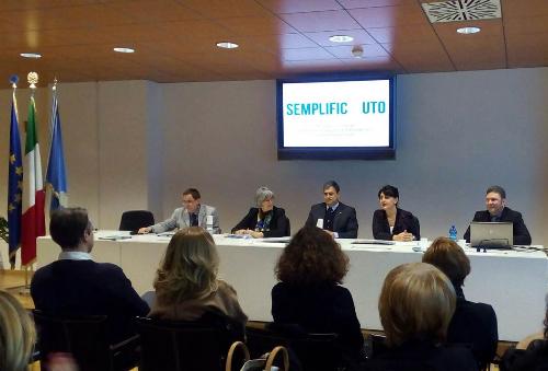 Mariagrazia Santoro (Assessore regionale Infrastrutture e Mobilità) alla presentazione del Progetto "Semplific@uto" dell'Automobile Club d'Italia (ACI) - Udine 19/01/2016