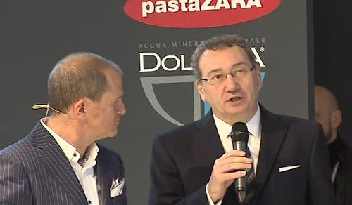 Fabrizio Nonis (Chef) e Sergio Bolzonello (Vicepresidente Regione FVG e assessore Attività produttive, Turismo e Cooperazione) all'inaugurazione di "Cucinare. Salone dell'Enogastronomia e delle Tecnologie per la Cucina" - Pordenone Fiere 13/02/2016