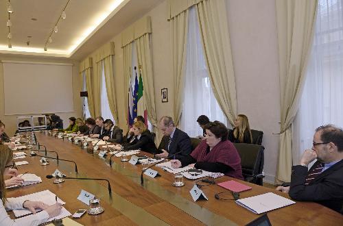 Primo incontro del Tavolo tecnico dedicato a "Economia, Ricerca e Innovazione" del Comitato congiunto Friuli Venezia Giulia-Slovenia, nella sede della Regione FVG - Trieste 15/02/2016